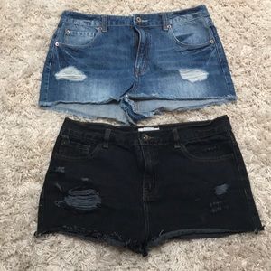 Lot of 2 pairs of distressed jean shorts